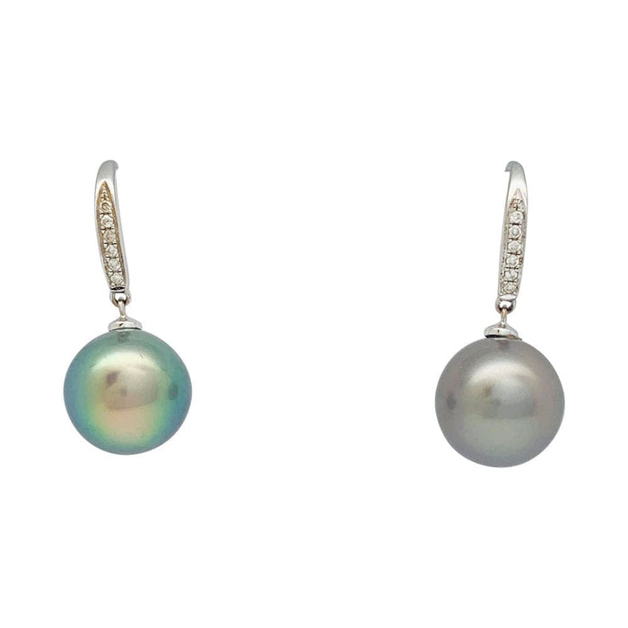 Boucles d'oreilles Boucles d'oreilles or blanc, diamants, perles. 58 Facettes 31488