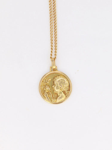 Pendentif Médaille ancienne en or figurant la fillette à la rose 58 Facettes 801