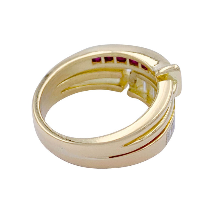 Bague 56 Bague or jaune, diamants et rubis. 58 Facettes 31858