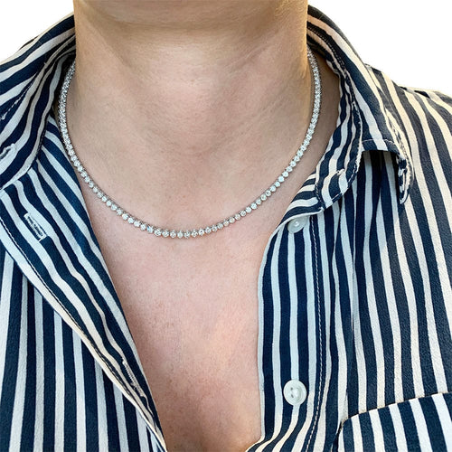 Collier Collier rivière diamants en or blanc. 58 Facettes 30976