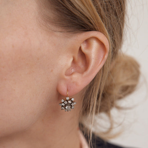 Boucles d'oreilles Dormeuses or jaune, diamants 58 Facettes