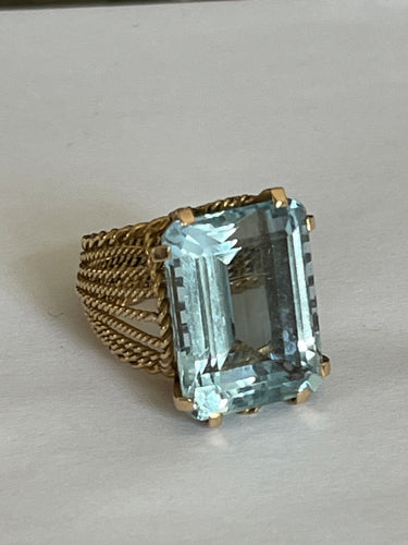 Bague 52 Bague Or Jaune Aigue-Marine 58 Facettes LOT 4432