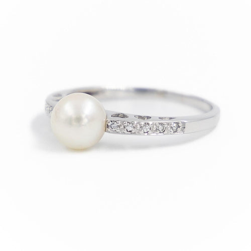 Bague 59 Bague Or blanc Perle 58 Facettes 1875600CN
