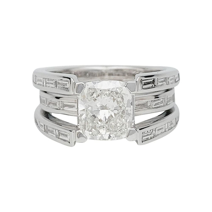 Bague 52 Bague or blanc, diamants coussin 2,01 carats. 58 Facettes 31230