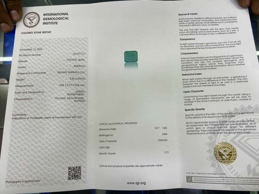Gemstone Emeraude 5,28cts certificat IGI 58 Facettes 42