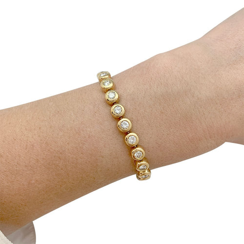 Bracelet Bracelet ligne diamants en serti clos. 58 Facettes 32085