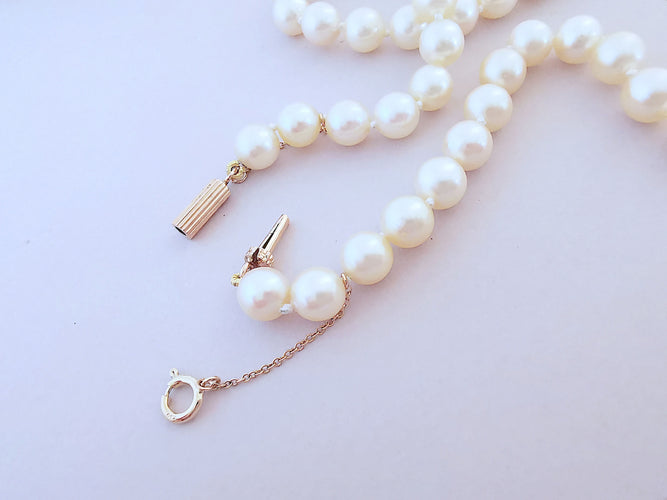 Collier Collier Perles de culture choker fermoir et chaîne or 58 Facettes AA 1539