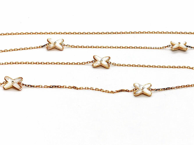 Collier Chaumet Collier Sautoir Jeux de liens Or rose Diamant 58 Facettes 1347094CN