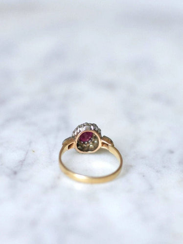 Bague de fiançailles rubis entourage diamants 58 Facettes