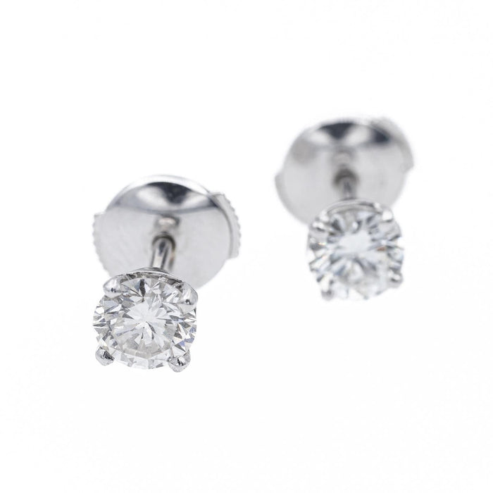 Boucles d'oreilles Boucles d'oreilles Puces Or blanc Diamant 58 Facettes 2303211CN