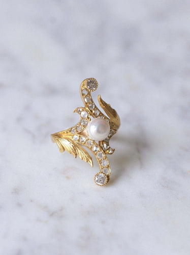 Bague Marquise Style Art Nouveau or 14Kt, diamants, perle 58 Facettes