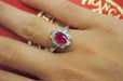 Ring 54 Ring in white gold, rubies and diamonds 58 Facettes