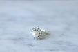 Bague Bague fleur vintage or blanc, perle et diamants 58 Facettes