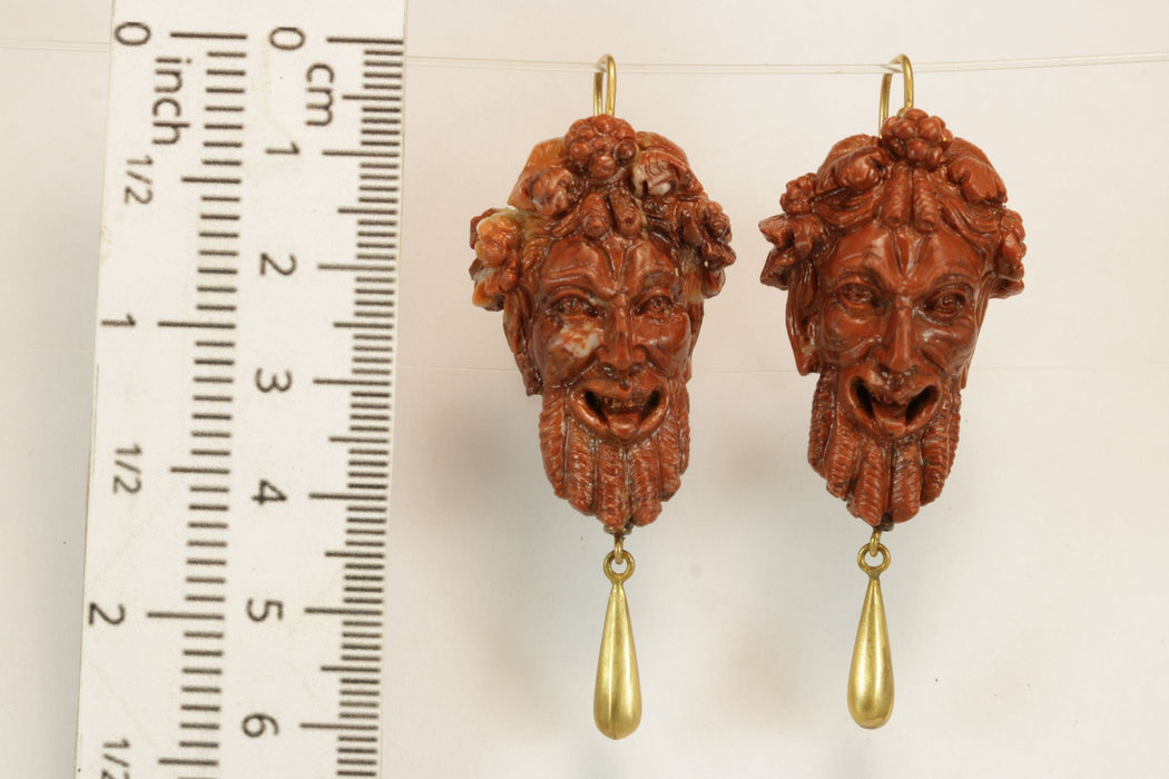 Boucles d'oreilles Boucles d'oreilles antiques en or camées de lave 58 Facettes 7442