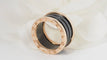 Bague 54 Bague Bulgari en or rose et céramique noir 58 Facettes 31946