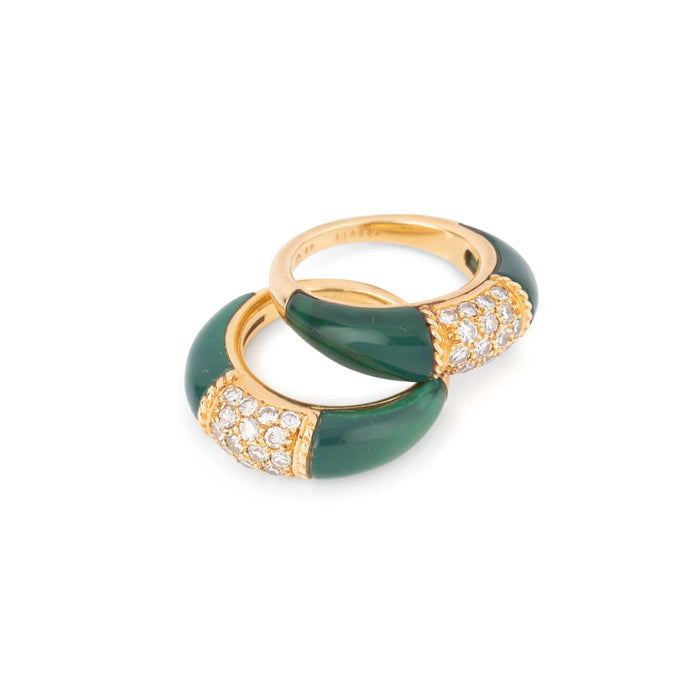 Bague Van Cleef & Arpels, bague modèle Philippine en or jaune Chrysoprase 58 Facettes 1