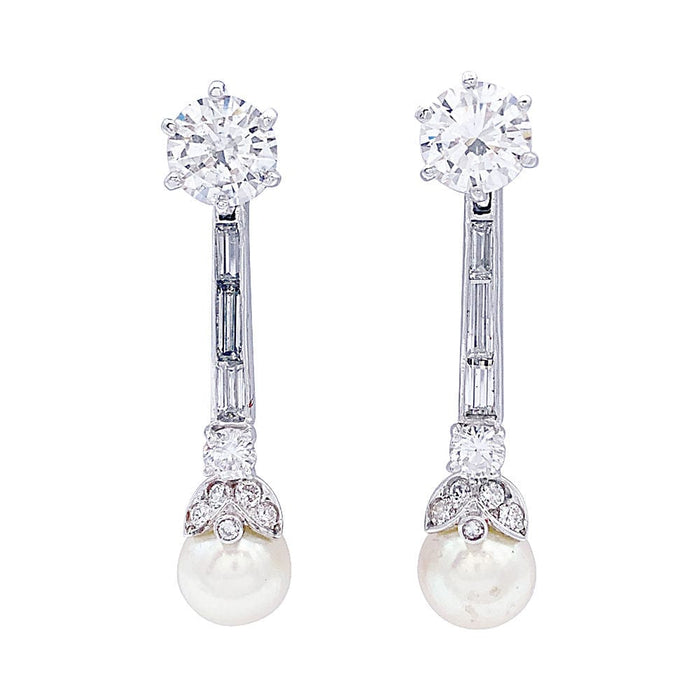Boucles d'oreilles Boucles d'oreilles pendantes or blanc, platine, perles et diamants. 58 Facettes 32434