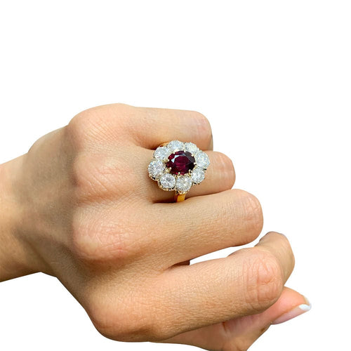 Bague 56 Bague pompadour rubis, diamants, or jaune. 58 Facettes 31967