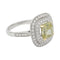 Bague 55 Bague en or blanc à entourage, centre diamant jaune 2,01 carats. 58 Facettes 31972