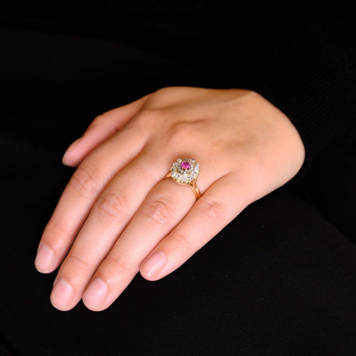 Bague 50.5 Bague Marguerite Rubis Diamants 58 Facettes A6334b