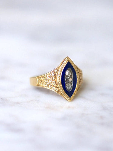 Bague marquise ancienne en or jaune et diamant sur émail bleu 58 Facettes