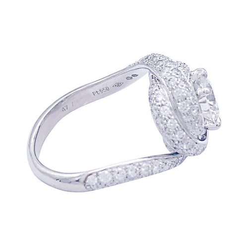 Bague 51 Solitaire Cartier, "Trinity Ruban", platine et diamants. 58 Facettes 32710