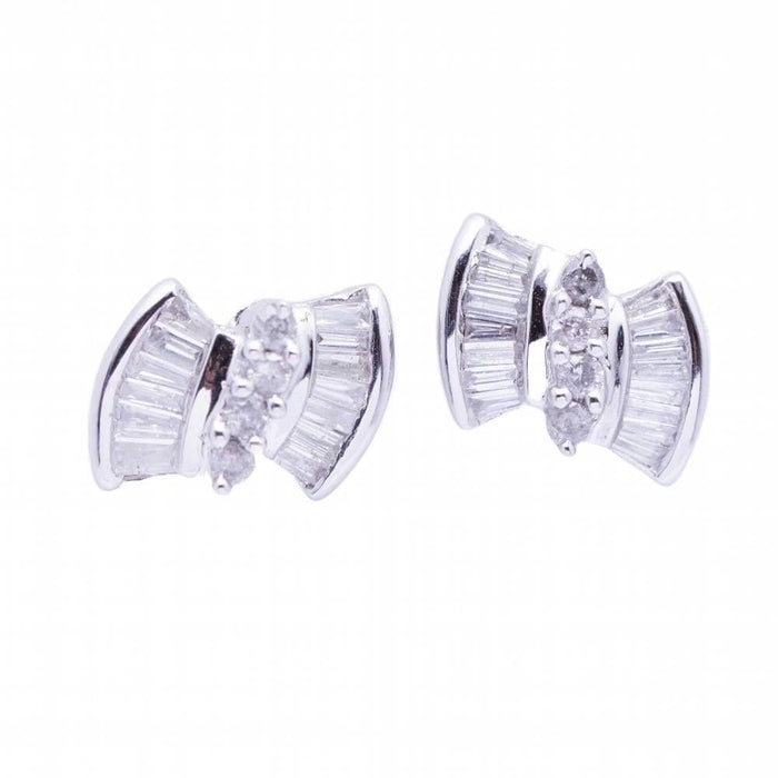 Boucles d'oreilles Boucles d'oreilles LAZO en Or et Diamants. Etat neuf. 58 Facettes D359168SI