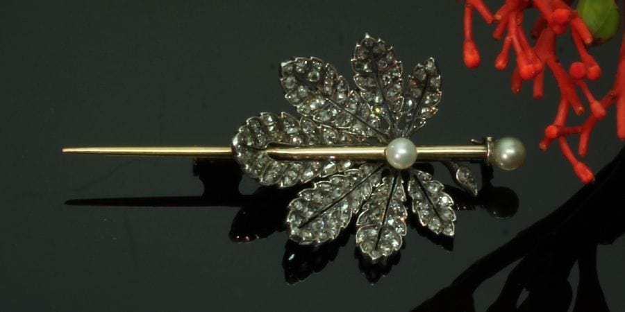Broche Broche diamant, perle 58 Facettes 13361-0011