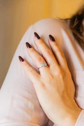 Bague 50 Bague Or blanc Diamant 58 Facettes 2739432CN