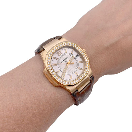 Watch Patek Philippe watch, "Nautilus", pink gold, diamonds, leather. 58 Facettes 32776