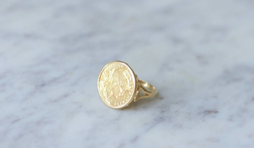 Bague Bague or jaune, pièce Marianne 58 Facettes