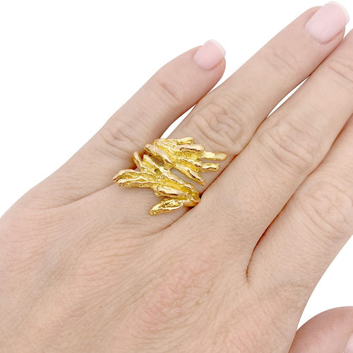 Bague 51 Bague croisée or jaune texturé. 58 Facettes 33602