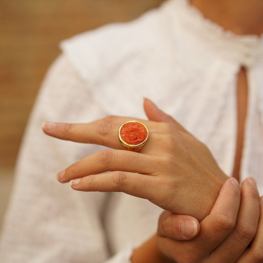 Ring 56 Coral cameo ring in yellow gold 58 Facettes 24289