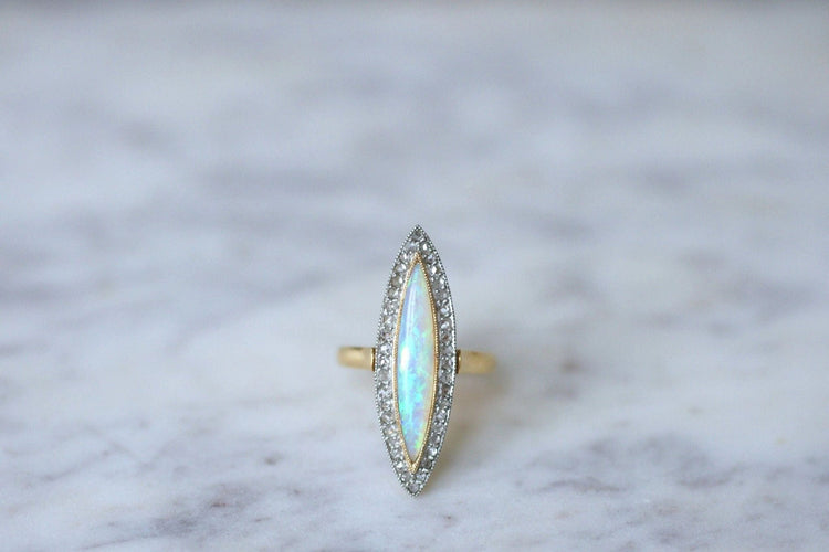Bague Bague Marquise opale entourage diamants 58 Facettes