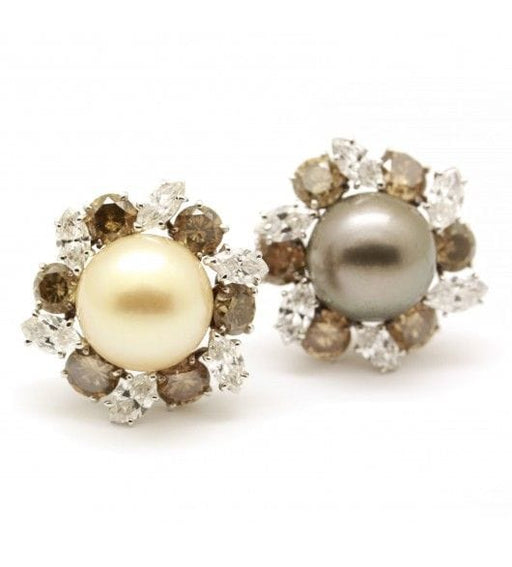Boucles d'oreilles Ø : 3 cm chacune environ / Blanc/Gris / Or 750 Boucles d'oreilles Perles Diamants Vivianne Debbas 58 Facettes 170208R