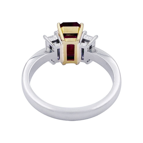 Bague 53 Bague deux ors, rubis et diamants. 58 Facettes 32369