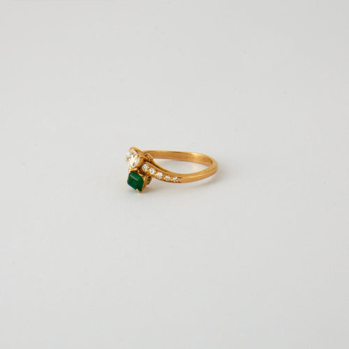 Bague 57 Bague TOI & MOI émeraude et diamants or jaune 58 Facettes