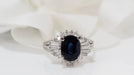 Ring White gold ring, oval sapphire and brilliant and trapezoid diamonds 58 Facettes 31010