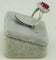 Bague 54 Bague en Or blanc, rubis et de diamants 58 Facettes