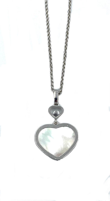 Collier Chopard. Collection Happy Hearts, collier or blanc, nacre et diamant 58 Facettes