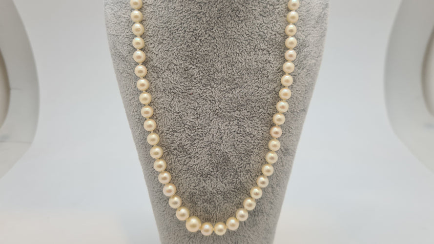 Collier Collier en Or jaune, perle de culture 58 Facettes