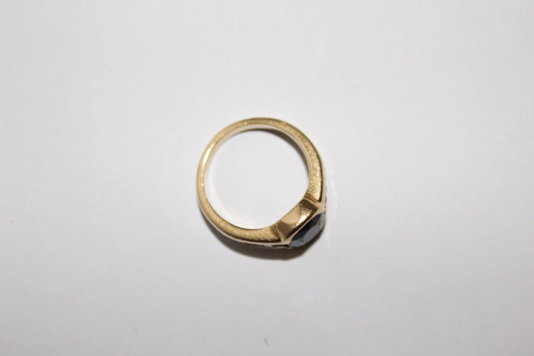 Bague 51 Bague Or  Diamants taille baguette et Saphir 58 Facettes