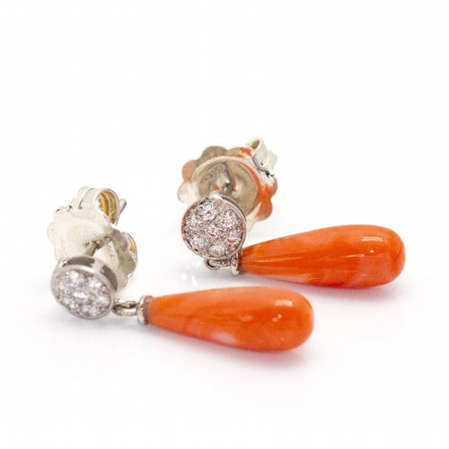 Boucles d'oreilles Boucles d'oreilles en Or Blanc et Corail. 58 Facettes D360266JE