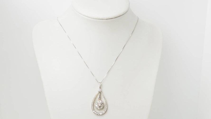 Collier Collier ancien en or et platine, diamants 58 Facettes 32561