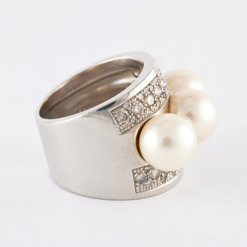 Bague Bague en or gris, diamants, perles 58 Facettes