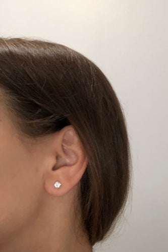 Boucles d'oreilles Boucles d'oreilles puces diamants or blanc 58 Facettes