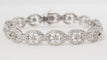Bracelet Bracelet ajouré en or blanc et diamants 58 Facettes 32457
