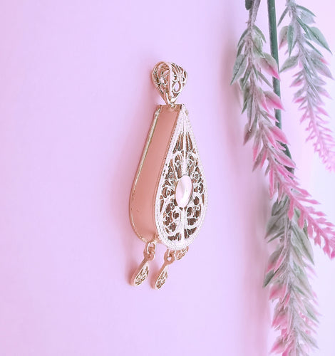 Pendentif Pendentif Meskia en filigrane et pampilles Or Rose 18 K 58 Facettes AA 1637