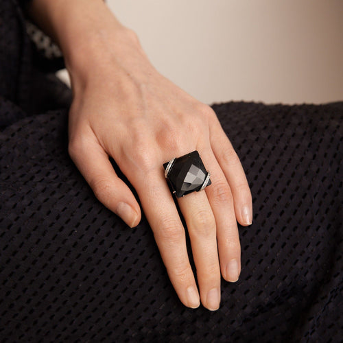 Bague 52 Bague Diamants, Onyx 58 Facettes
