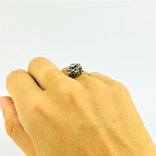 Bague 54 Bague Fleur en Or blanc & Diamants 58 Facettes 20400000629